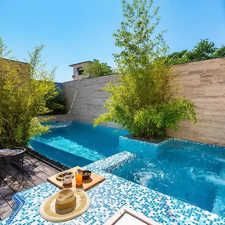Vikendica Gorgeous In With Heated Swimming Pool *