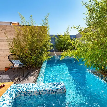 Vikendica Gorgeous In With Heated Swimming Pool Zadar